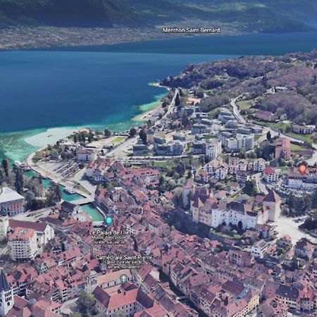 Coup De Coeur Au Pied Du Chateau - Nice Studio Ideally Located Annecy Exterior photo
